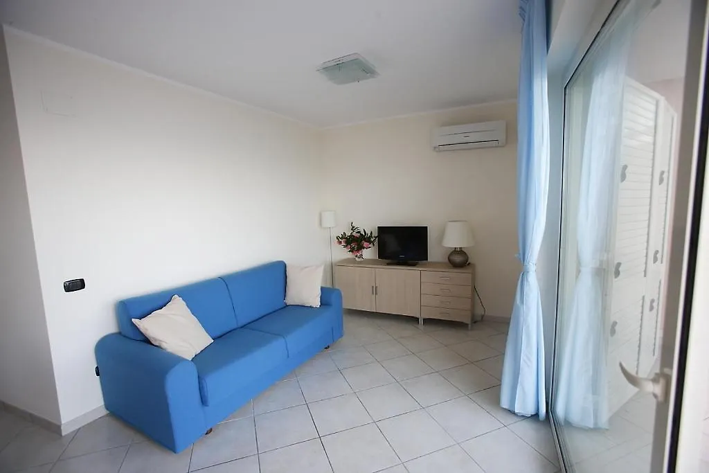 La Scogliera Blu Aparthotel Caronia