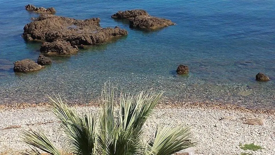La Scogliera Blu Aparthotel Caronia