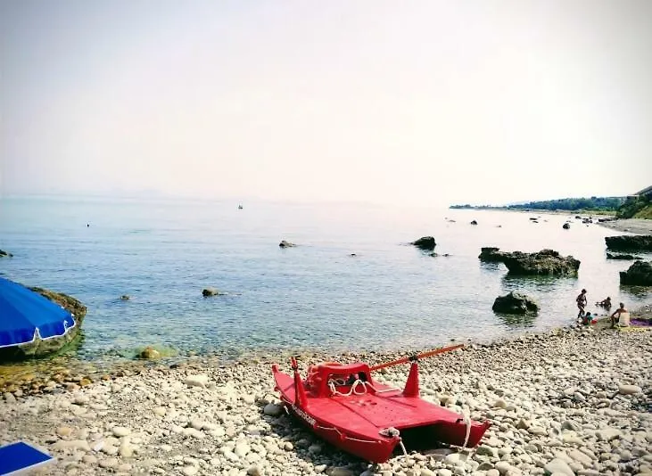 La Scogliera Blu Aparthotel Caronia
